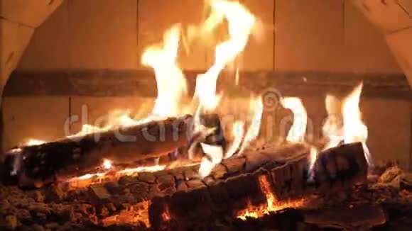 炉子里的火视频的预览图