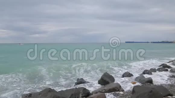 海浪的黑海010视频的预览图