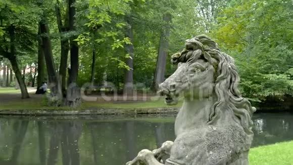 巴耶鲁斯的霍夫加特视频的预览图