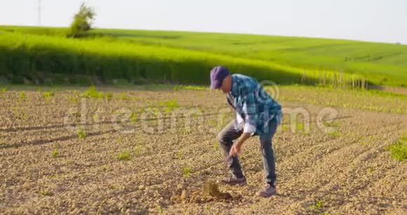 农场农业上的极端安吉农民视频的预览图