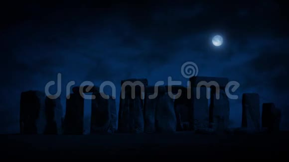 满月之夜的巨石阵视频的预览图