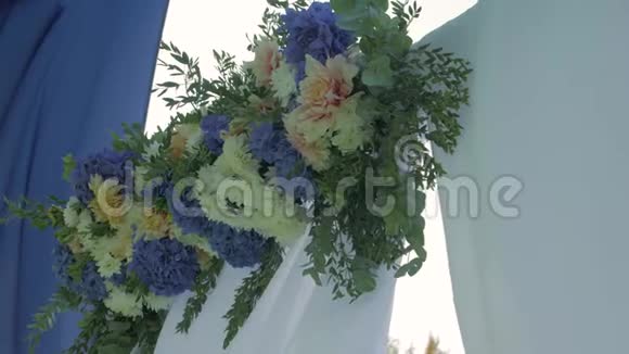 结婚花饰视频的预览图