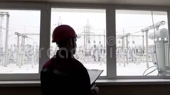 安全安全帽工业工程师写工作计划视频的预览图