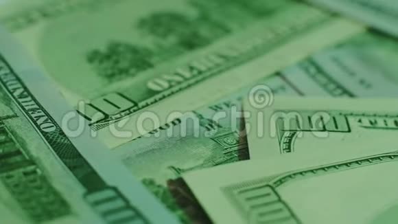 美元背景绿百张钞票叠视频的预览图