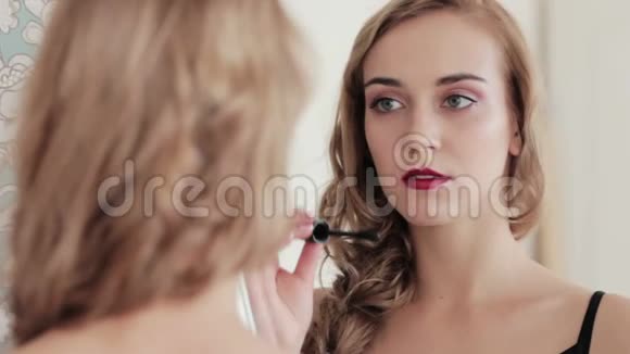 装饰化妆化妆品女性睫毛膏视频的预览图