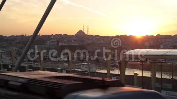 日落从河口地铁站图片土耳其视频的预览图