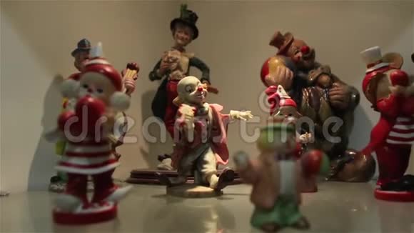一组小丑人物视频的预览图