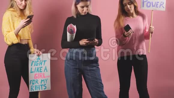独立的女性女权主义者争取女性权利视频的预览图