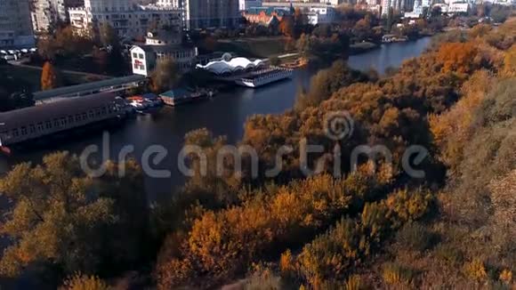 河于05年10月视频的预览图