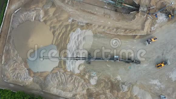 新泽西州坎姆登海滨混凝土修补厂鸟瞰图视频的预览图