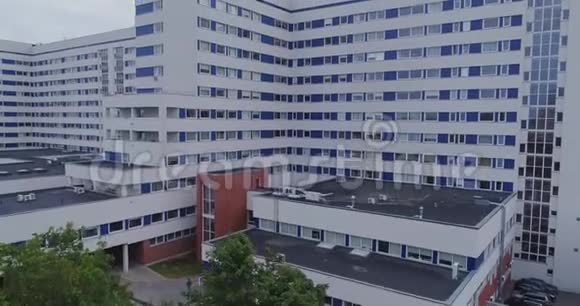 医院无人驾驶飞机医疗健康医疗救助急救救护车医疗保健视频的预览图