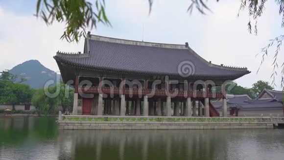 首尔的朝鲜古代宫殿视频的预览图