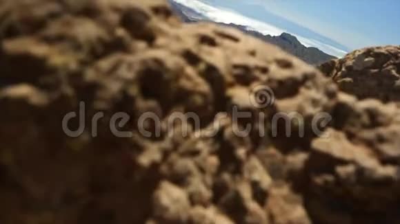 一个大的加那利亚山启示视频的预览图