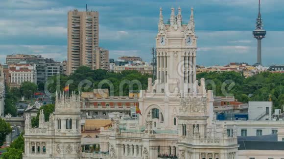 马德里时间推移美丽的全景马德里邮报广场Cibeles宫视频的预览图