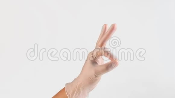 戴白手套的男性手视频的预览图