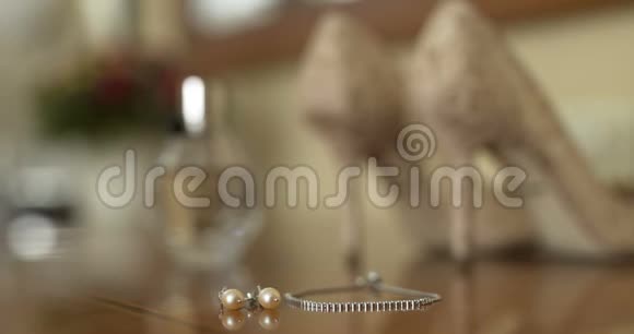 结婚戒指的电影拍摄视频的预览图