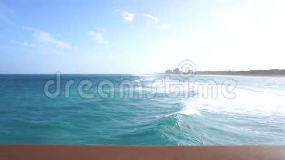 大西洋和蓝天景色视频的预览图