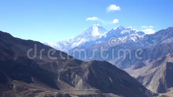 Dhaulagiri山和Tukuche山顶视频的预览图