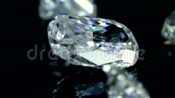 大克拉钻石视频视频的预览图