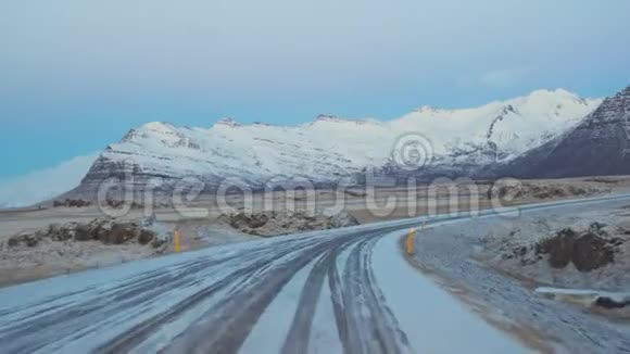 冰岛冬季山区黎明4k视频的预览图
