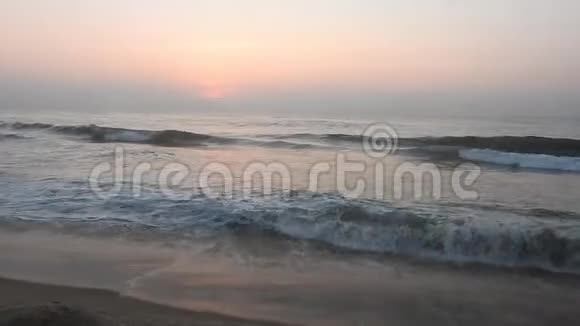 太阳下山了海景海岸视频的预览图