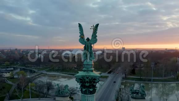 欧洲匈牙利布达佩斯英雄广场视频的预览图