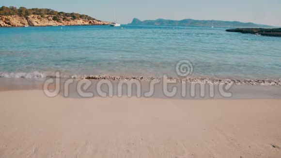 卡拉巴萨海滩伊比沙岛视频的预览图