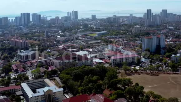 马来西亚槟城岛槟城总医院鸟瞰图视频的预览图