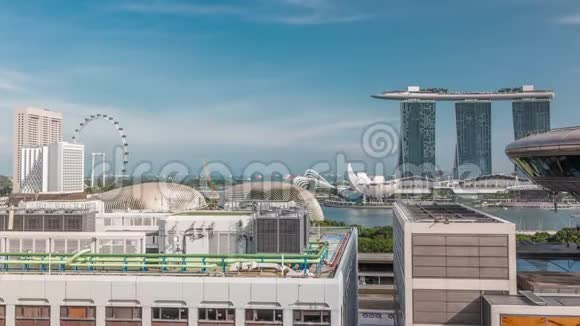 新加坡滨海湾地区的鸟瞰图及其金融和旅游区视频的预览图