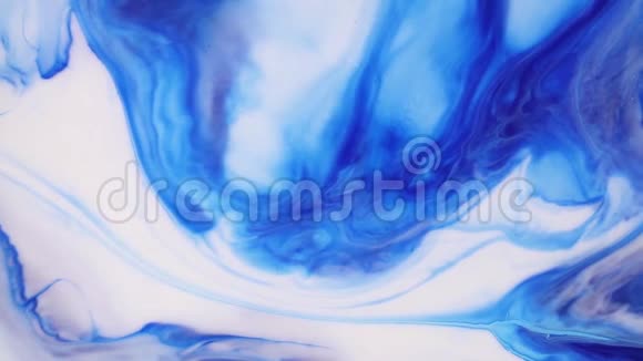 流体艺术慢动作抽象丙烯酸纹理艺术品流体绘画效果背景水彩画质视频的预览图