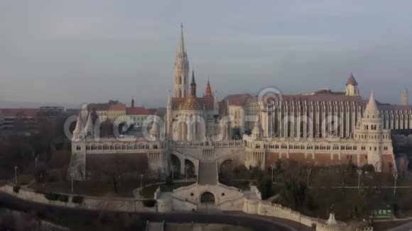 欧洲匈牙利布达佩斯马蒂亚斯教堂渔夫堡垒视频的预览图