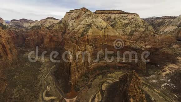 锡安峡谷从天使登陆视点美国犹他州视频的预览图