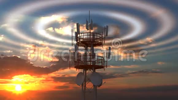 蜂窝电信塔无线电波可在日落天空中看到视频的预览图