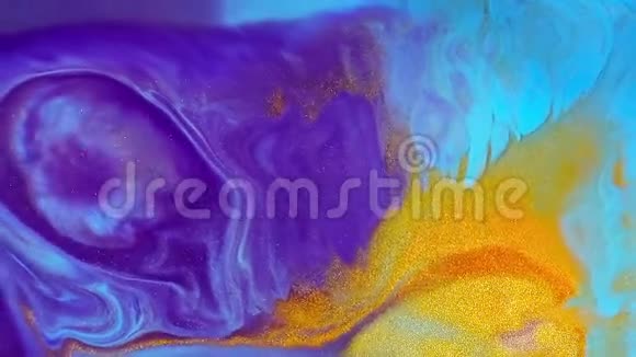抽象的纹理在混沌中流动流体艺术绘画现代流体绘画艺术作品色彩缤纷的液体运动创意视频的预览图