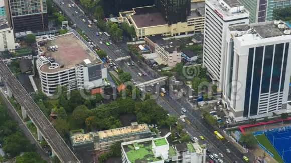 从拜约克天空俯瞰曼谷公路视频的预览图