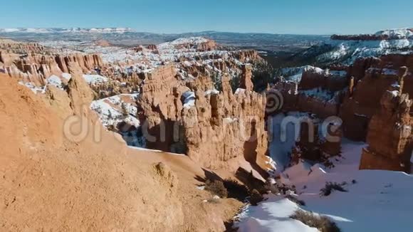 布鲁斯哈默在布莱斯峡谷雪美国犹他州视频的预览图