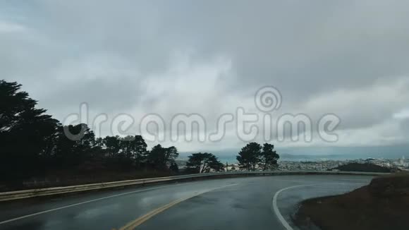 在旧金山开车双子峰加利福尼亚美国视频的预览图