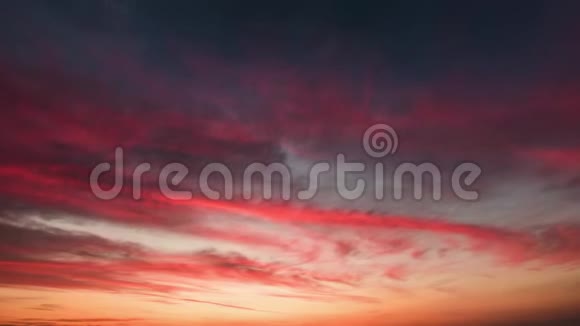 日落时的红橙云视频的预览图