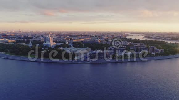 鸟瞰圣彼得堡日落15视频的预览图
