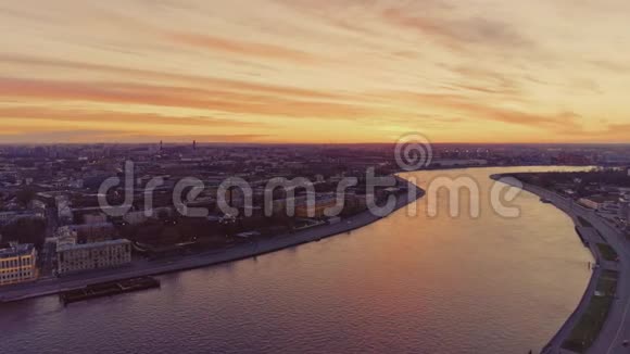 鸟瞰圣彼得堡日落8视频的预览图