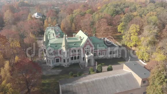 飞过皇宫建筑群白俄罗斯视频的预览图