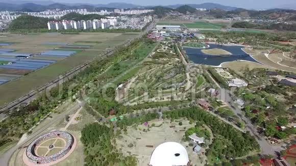 阳光湾国家花园的鸟瞰图阳光Jeonnam韩国视频的预览图