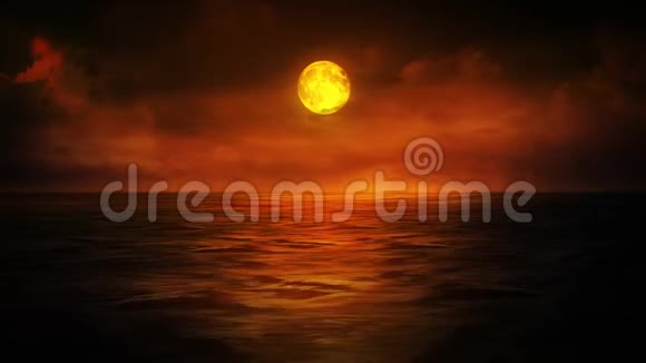 深红的日落在海上视频的预览图