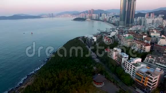 大马吉山樱花空中景观海恩达釜山韩国亚洲视频的预览图
