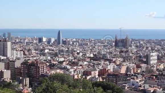 天际线城市巴塞罗那SagradaFamilia视频的预览图