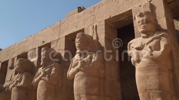 埃及艺术卢克索卡尔纳克神庙的雕像视频的预览图