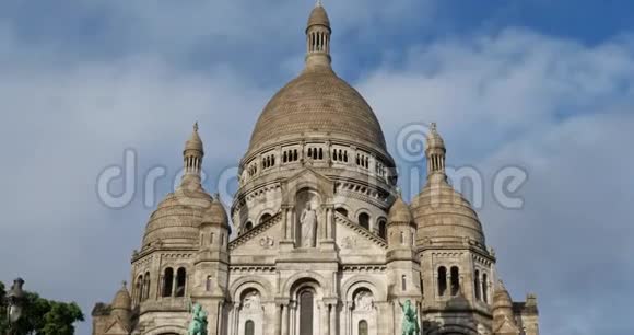 法国巴黎蒙马特圣心教堂视频的预览图