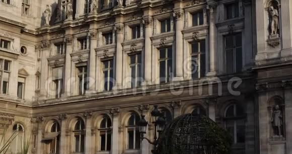 法国巴黎第4区德维尔饭店视频的预览图