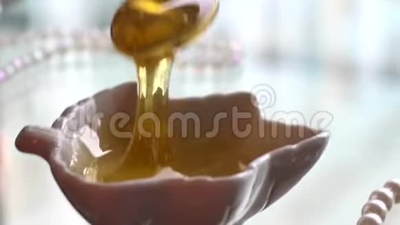 食用有机蜂蜜甜食自制烹饪配方的优质品牌健康饮食的天然甜点视频的预览图