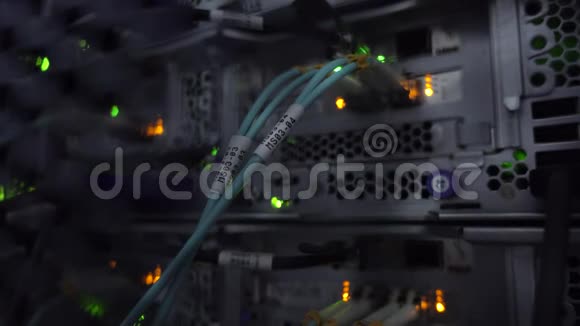 光纤网络连通性光缆闭合视频的预览图